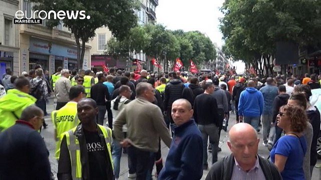 Γαλλία: Συνεχίζονται οι κινητοποιήσεις για την εργασιακή μεταρρύθμιση