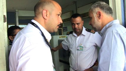 Crash EgyptAir : Les proches des passagers dans l'attente