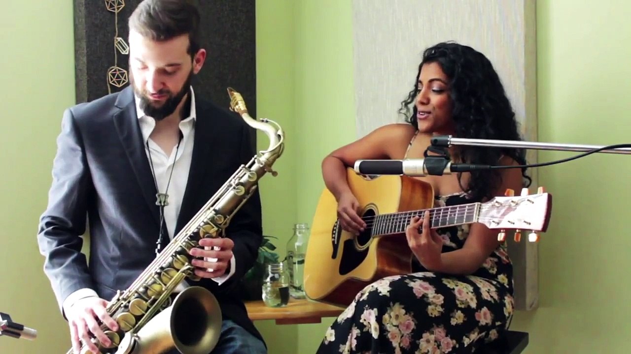 VALERIE (AMY WINEHOUSE COVER)