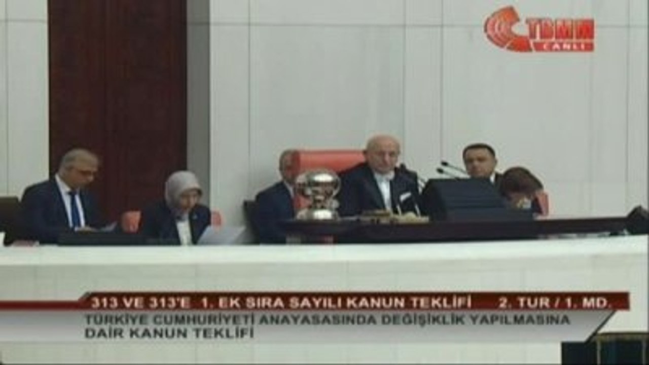 Dokunulmazlıkların Kaldırılması İçin Meclis'te 2'nci Tur Oylama 6