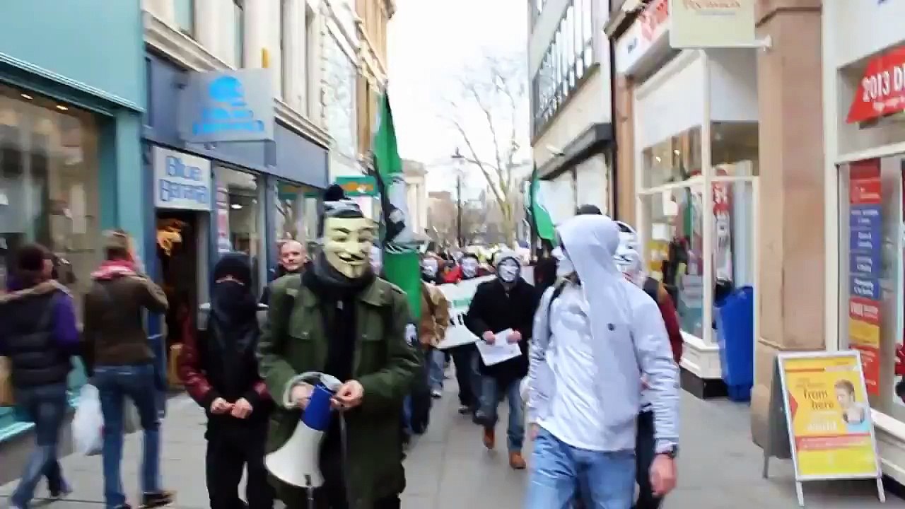 Anonymous [Deutsch] Wir sind die guten Menschen! - Anonymus hilft Obdachlosen (720p)