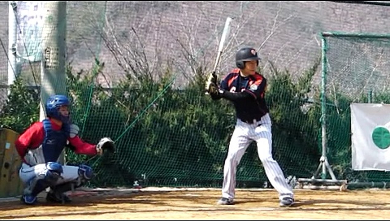 2013.2.24 시즌 첫 1호 홈런의 주인공 김용휘 선수 - 홈런 및 인터뷰 ㅋㅋㅋㅋ