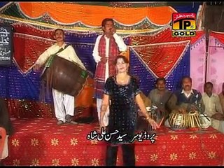 Gora Tera Mukhra Utey Naqab.