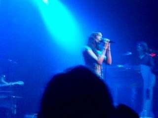 zazie concert tt prive rtl 2 Des rails