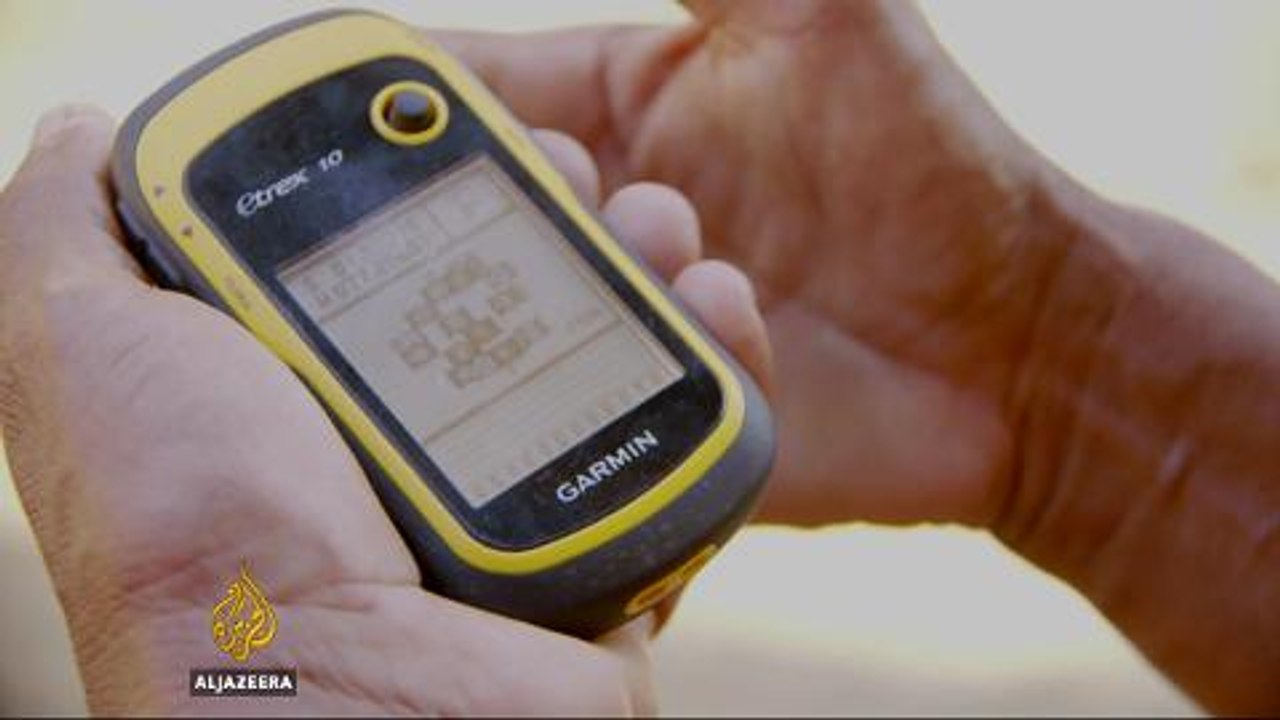 Amazon tribes use latest gadgets to battle Ecuador's oil giants