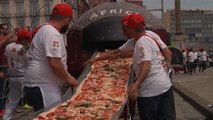 Nouveau record du monde pour la plus grande pizza du monde - Le 20/05/2016 à 17:00