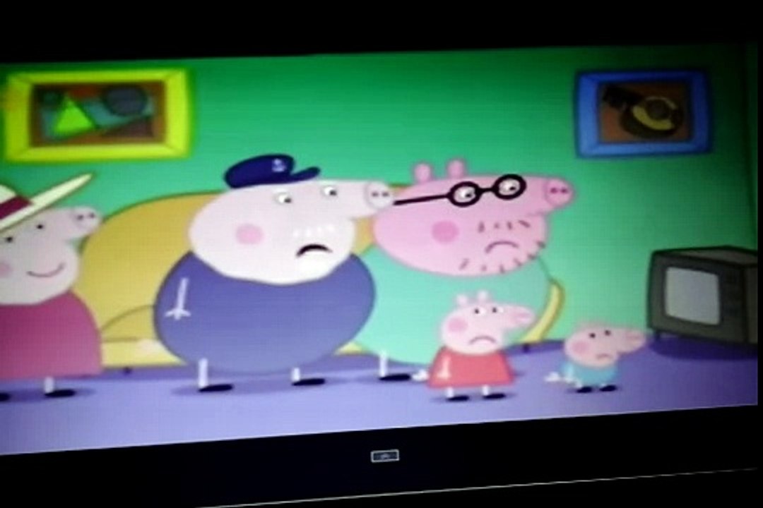 Peppa pig george's racing car