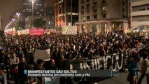 Protesto de estudantes na Avenida Paulista termina em pancadaria