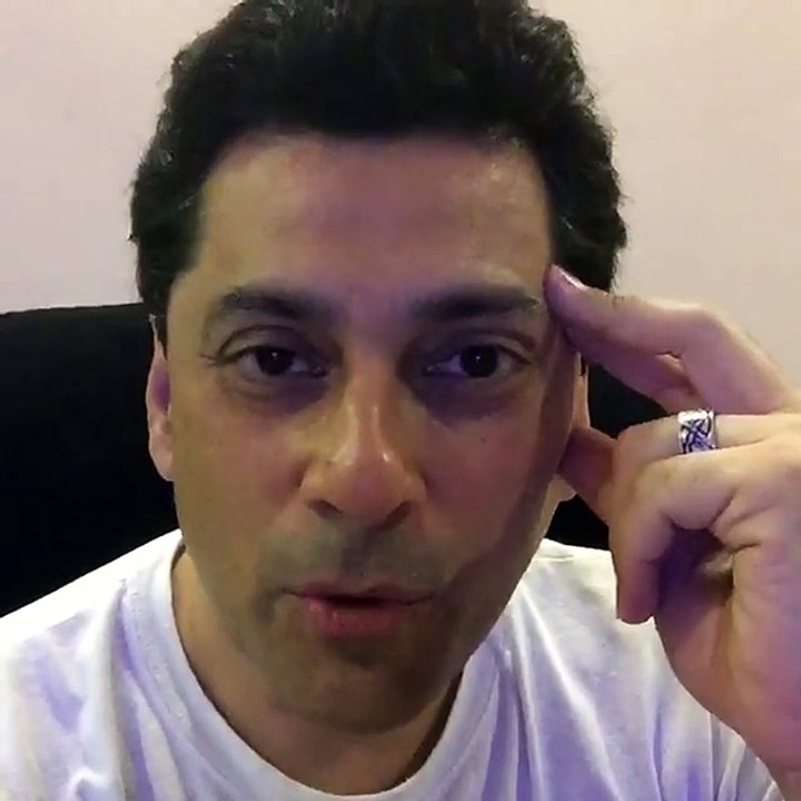 Faisal Qureshi Giving great Advice to Imran Khan over his Jalsa pe Jalsa Strategy!