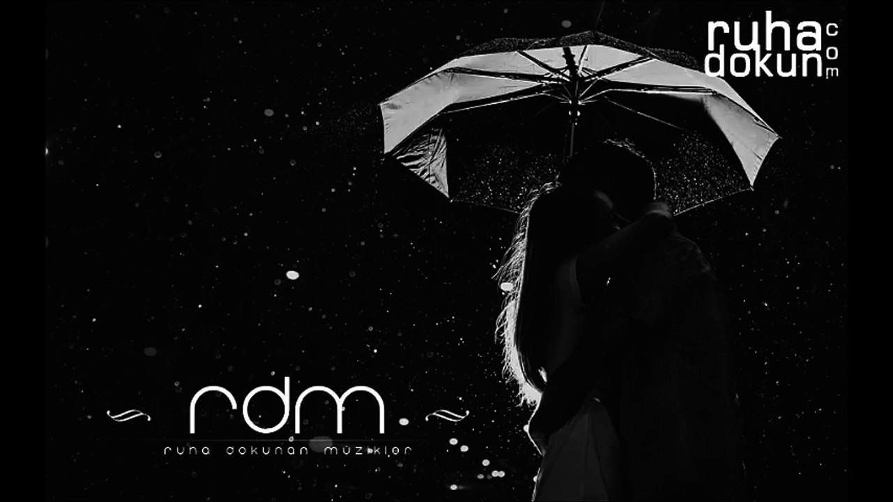 Aqua Drum . Yağmur Yağar Taş Üstüne