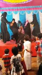 Hahahahaha...sooo much funny dance dailymotion