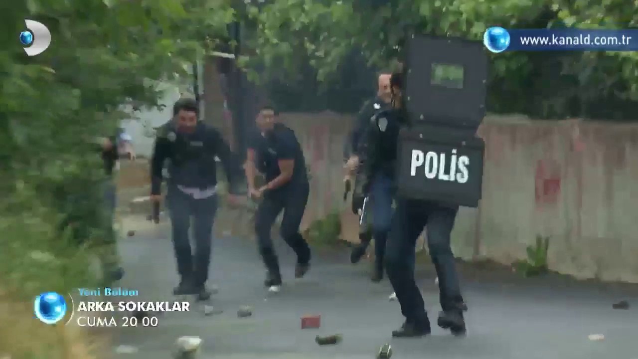 Arka Sokaklar 403. Bölüm 1. Fragmanı - 27 Mayıs Cuma Günü Kanal D'de