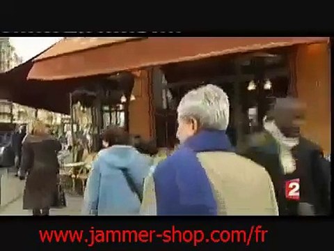 Brouilleur de téléphone portable- Le vieux n'est pas heureux