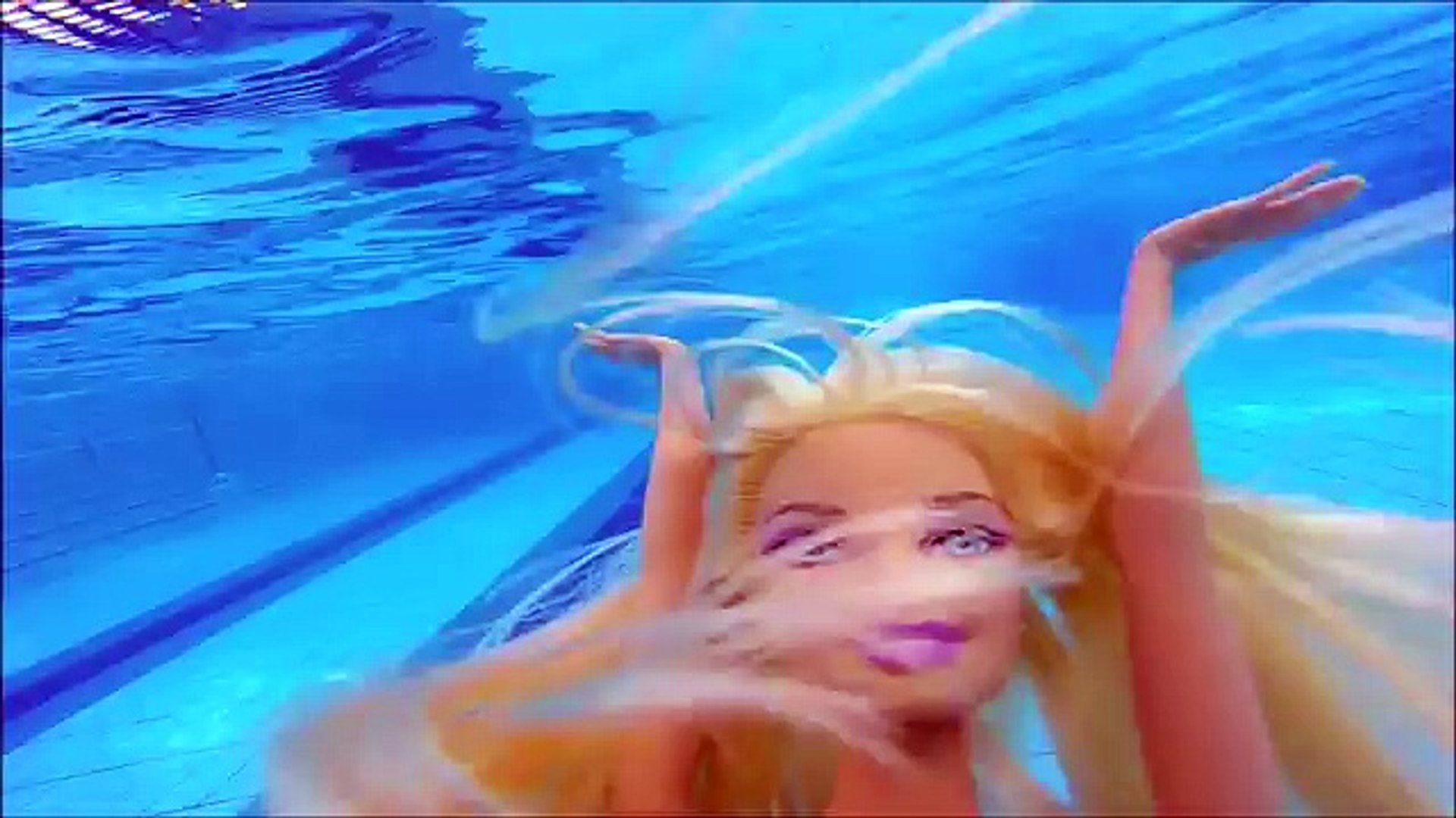 Pool water toys Swimming underwater diving Barbie Mermaid doll role - video  Dailymotion