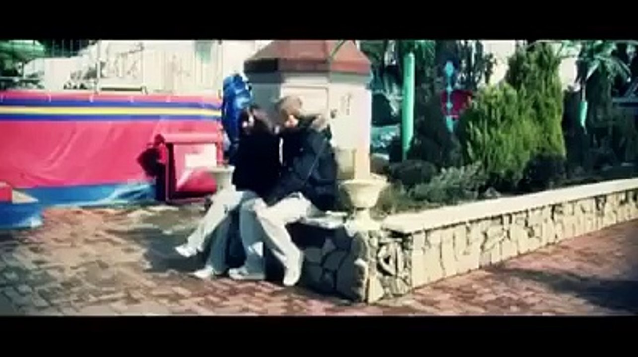 756033_162442943936471_1334765353_n