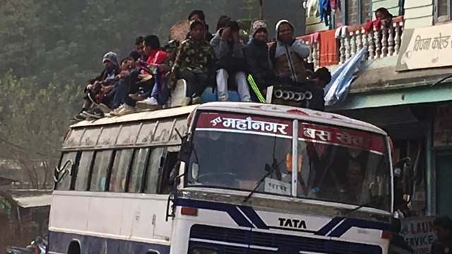 DIAPORAMA VOYAGE - POKHARA - PHEWA LAKE - ZONE DE GANDAKI - NÉPAL - Décembre 2015.