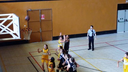 MOMENTOS DEL PARTIDO DE LAS CHICAS CONTRA MARIANISTAS