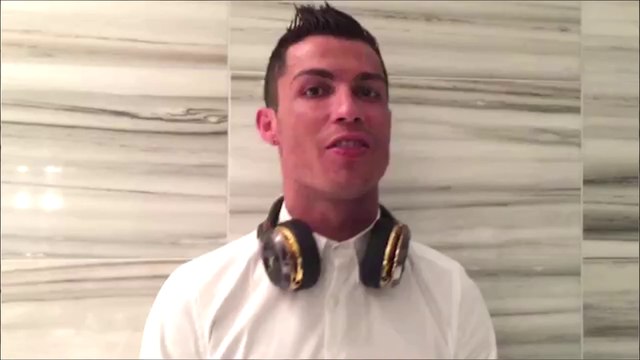 Cristiano Ronaldo 2016 Sings Don't You Need Somebody Out Now!