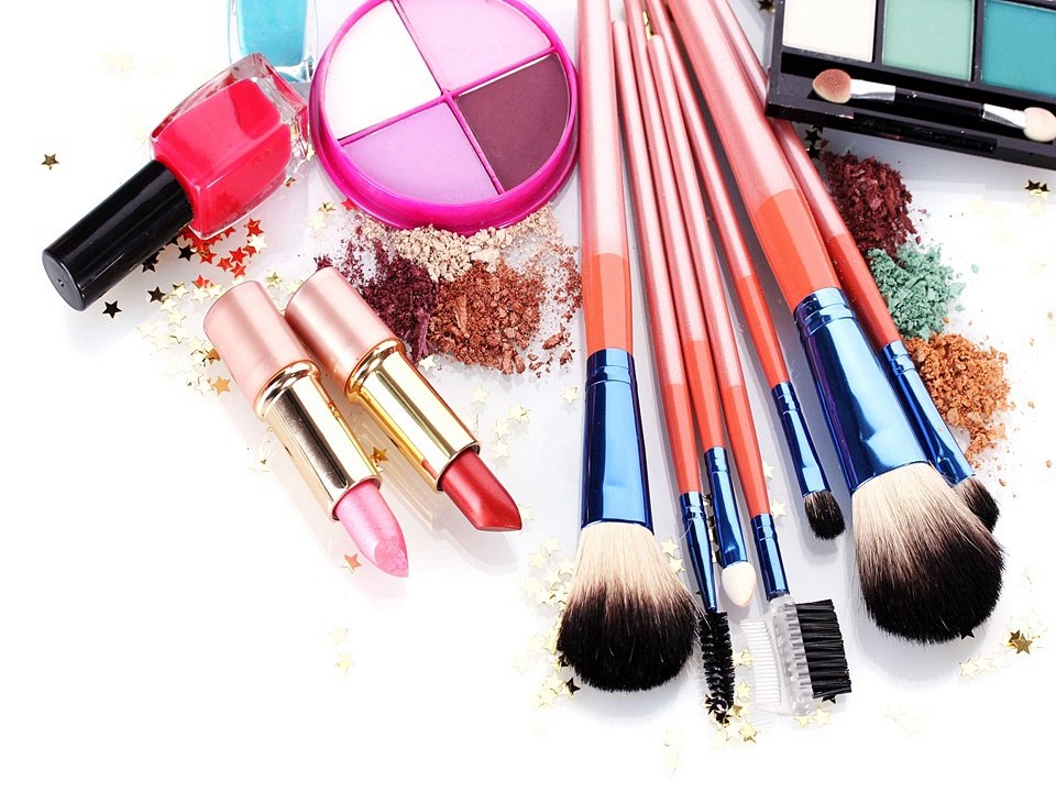 Makeup brushes in India