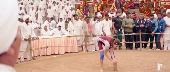 Descargar video: Sultan Teaser 2 Introducing Aarfa Salman Khan Anushka Sharma Eid 2016-1