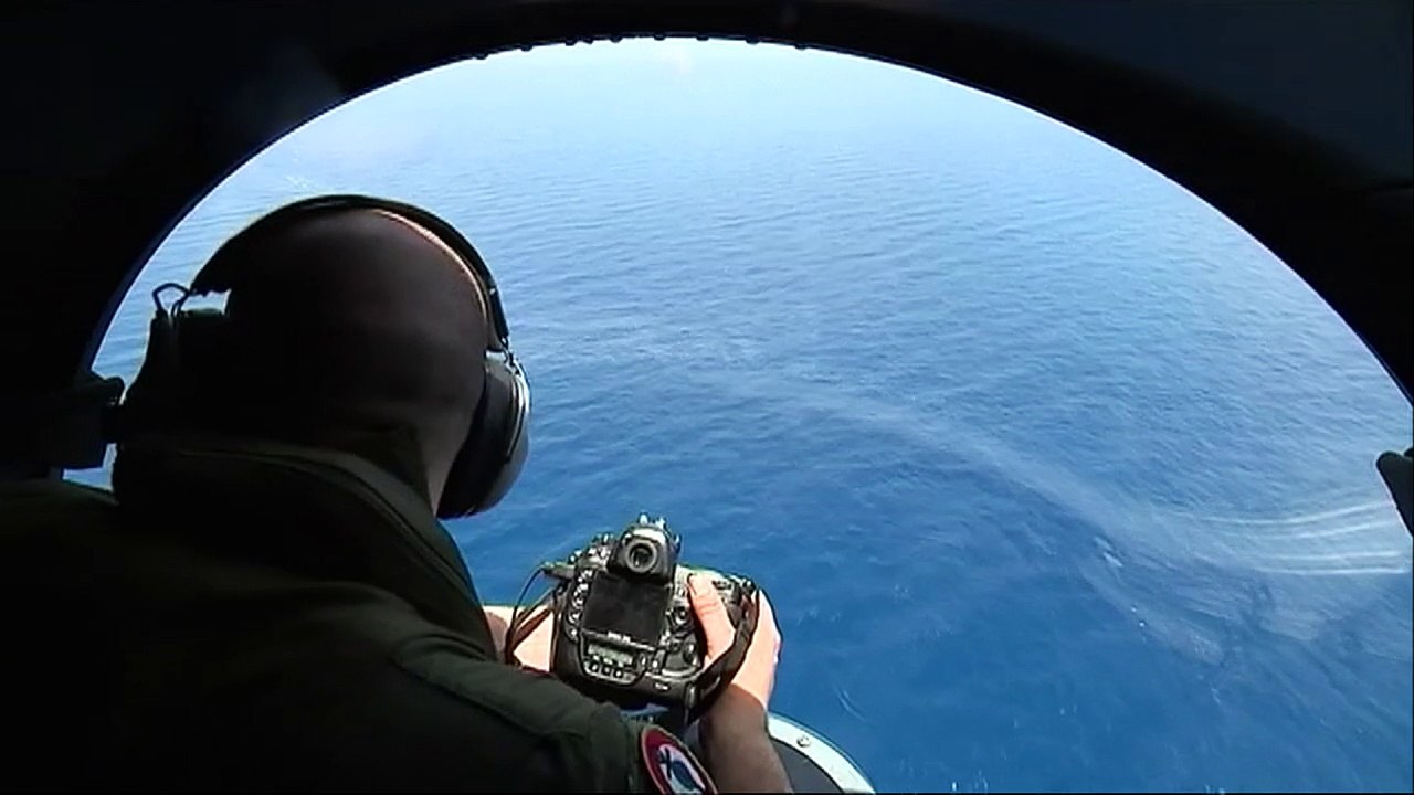 Suche nach abgestürzter EgyptAir-Maschine geht weiter