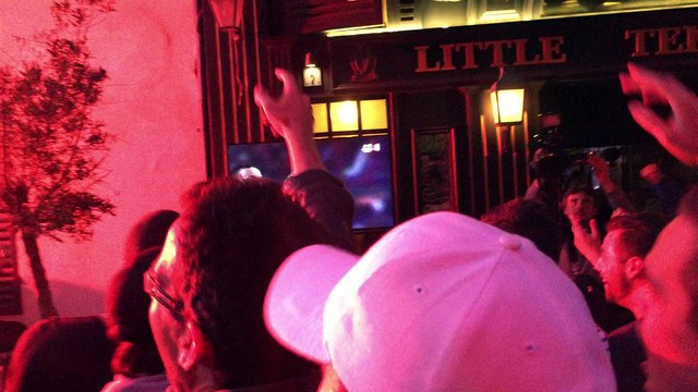 OM-PSG : les supporters explosent après le but de Thauvin