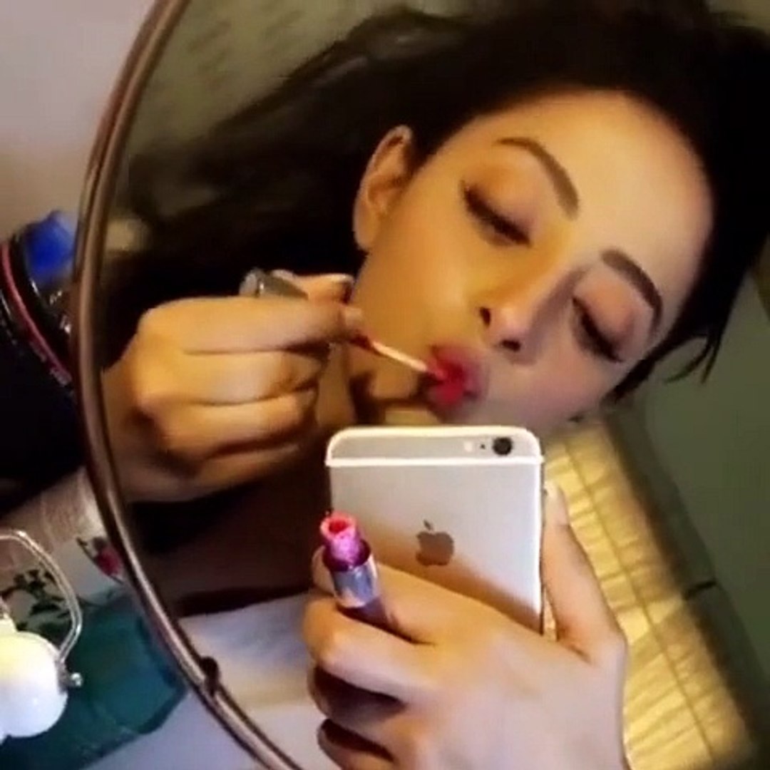 Leaked Selfie video of Actress Sanam Chaudhry - video Dailymotion