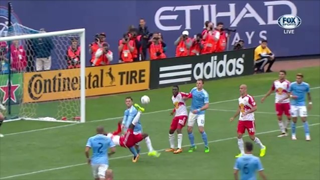 Bradley Wright-Phillips Fantastic Bicycle Kick Goal vs New York City (0-3) HD