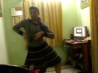 Desi Girl Dancing Great Dance