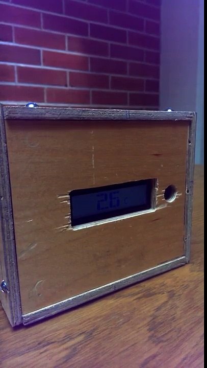 Arduino-Based Alarm Clock with Voice Control and IoT-Features