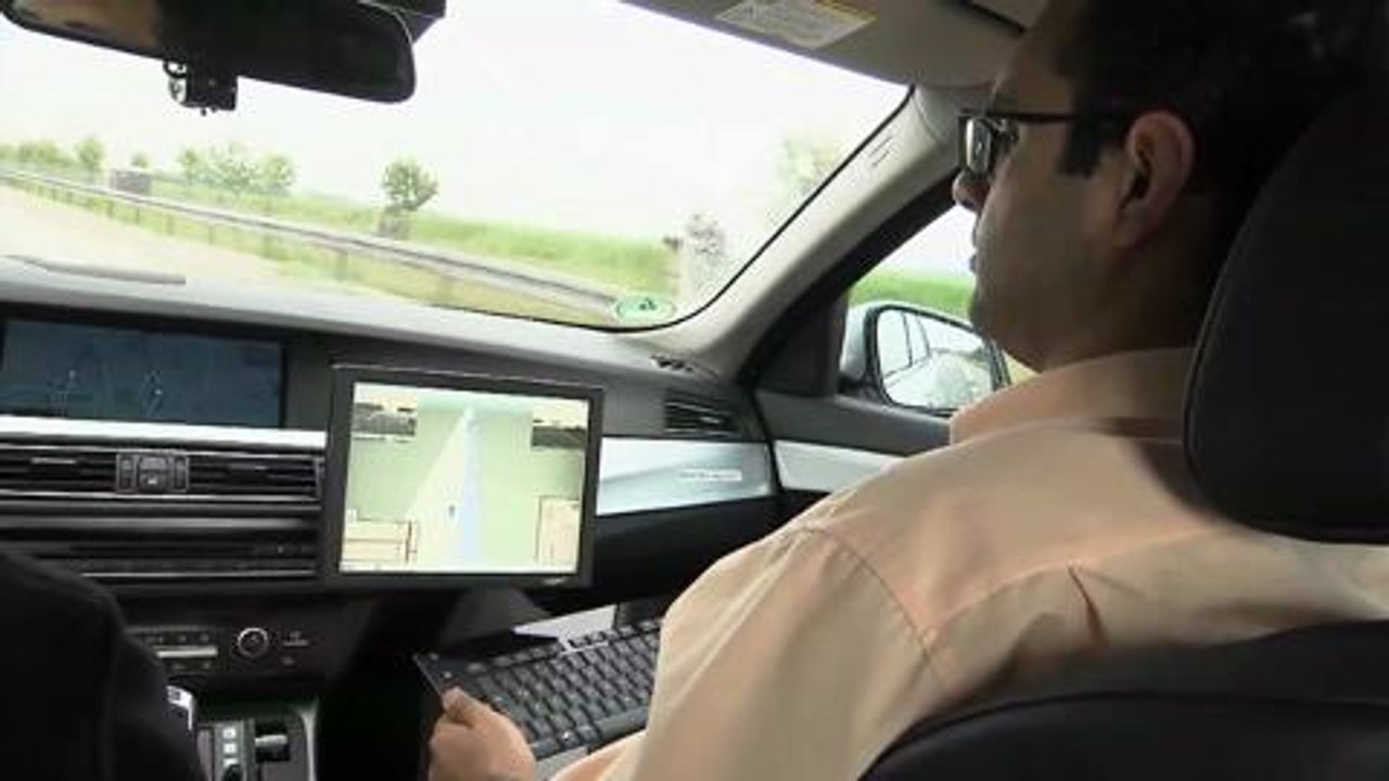 BMW ConnectedDrive Active Assist [English]