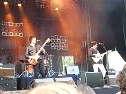 naast -mauvais garçon - furia 2007