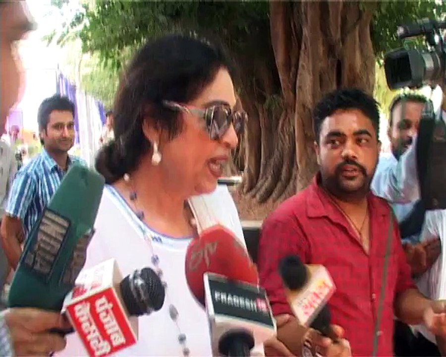 Angry Kirron Kher