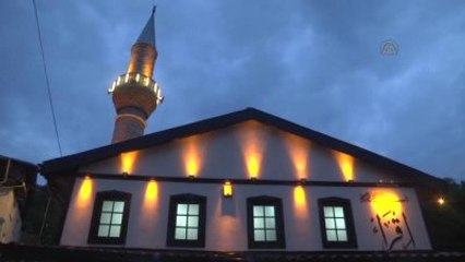 Molla Sait Camisi'ndeki Mevlide Huzurevi Sakinleri de Katıldı