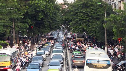 Obama inicia simbólico viaje a Vietnam y Japón