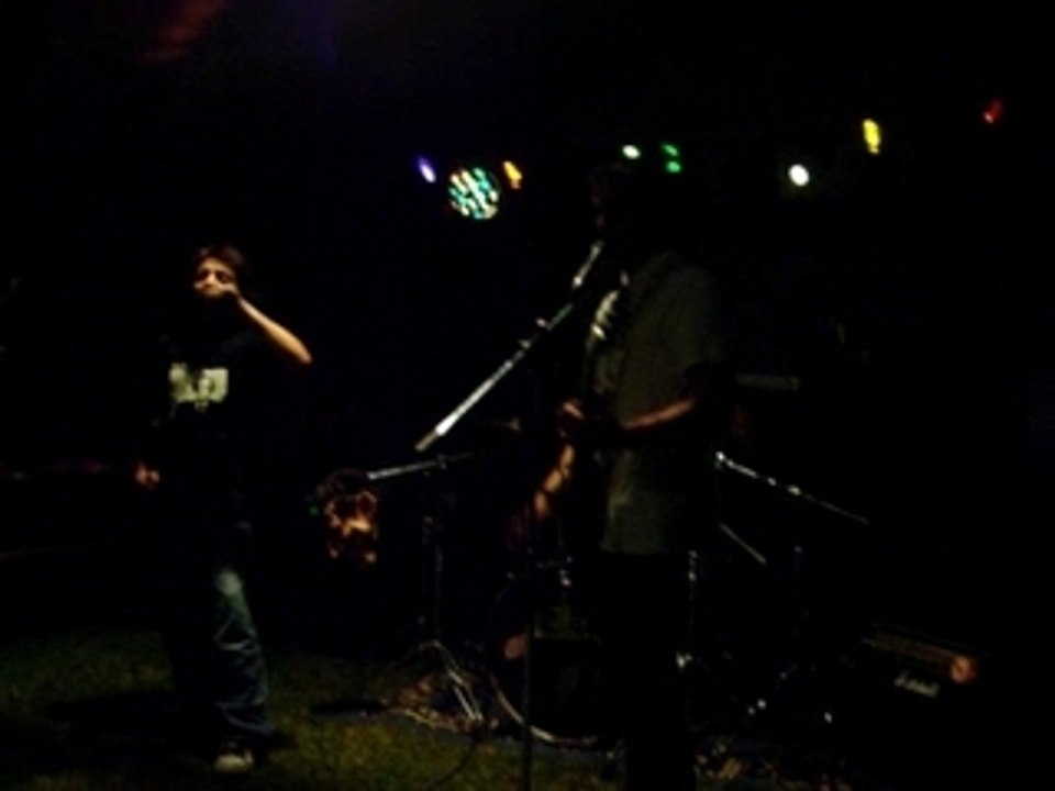 Ordures.Publik.Anarchy:La route en rouge