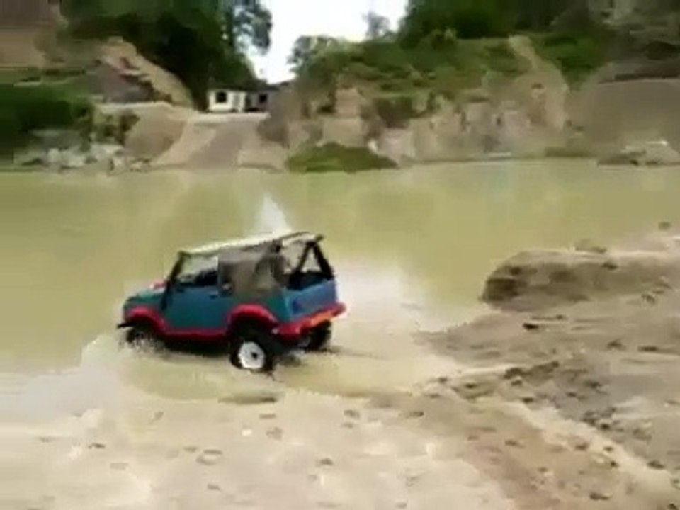 760435_462303660519525_437584601_n