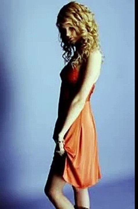 1002 -Taylor Swift Pictures-motorcycle accident attorney los angeles-west palm beach criminal lawyer