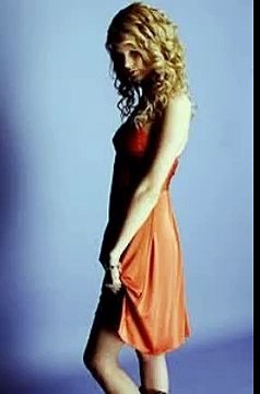 1002 -Taylor Swift Pictures-motorcycle accident attorney los angeles-west palm beach criminal lawyer