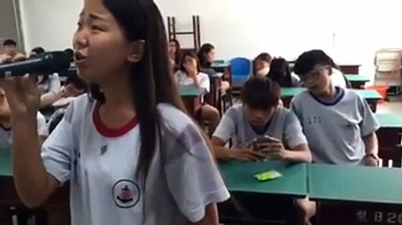 台南海事女學生唱林俊傑的歌 《不為誰而作的歌》