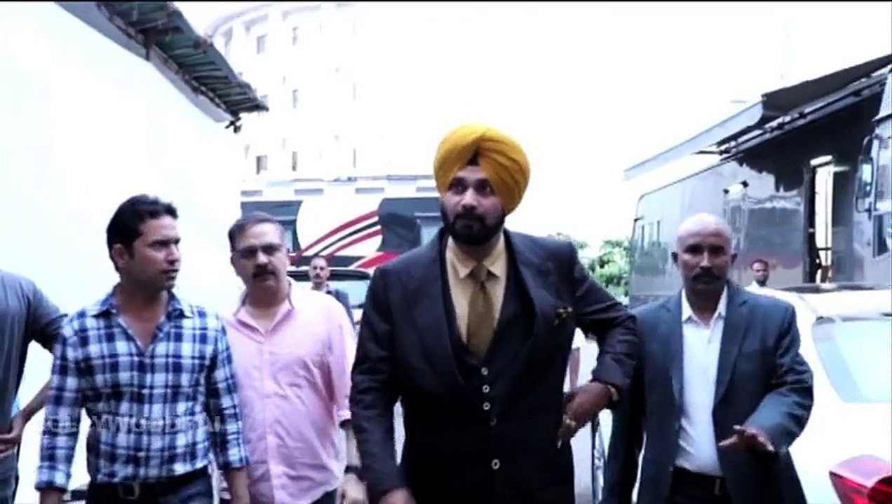 The Kapil Sharma Show - Chris Gayle, Mika Singh & Kanika Kapoor