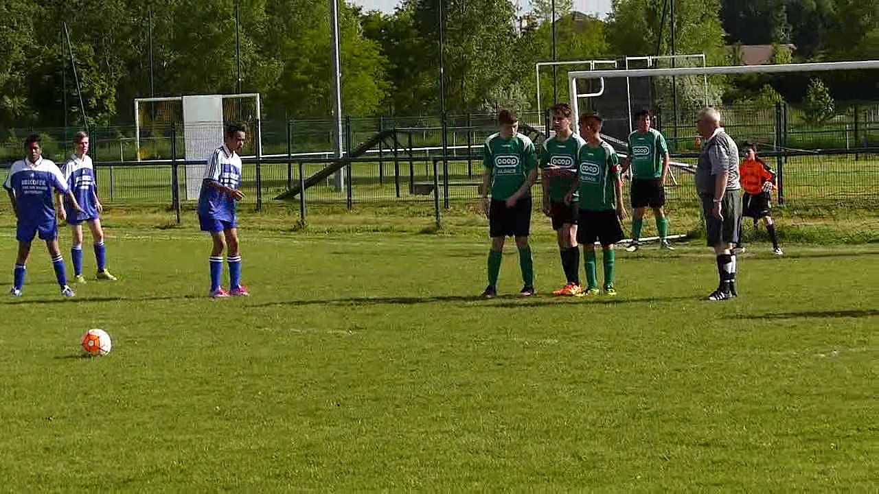 "Nono" au coup franc en U15