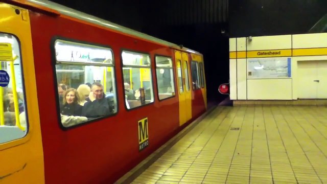 Tyne and Wear Metro train departing Gateshead - 20/12/11