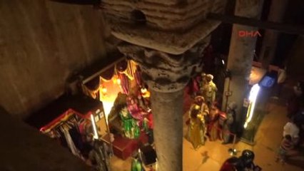 Yerebatan Sarayı'nda Padişah Pozu