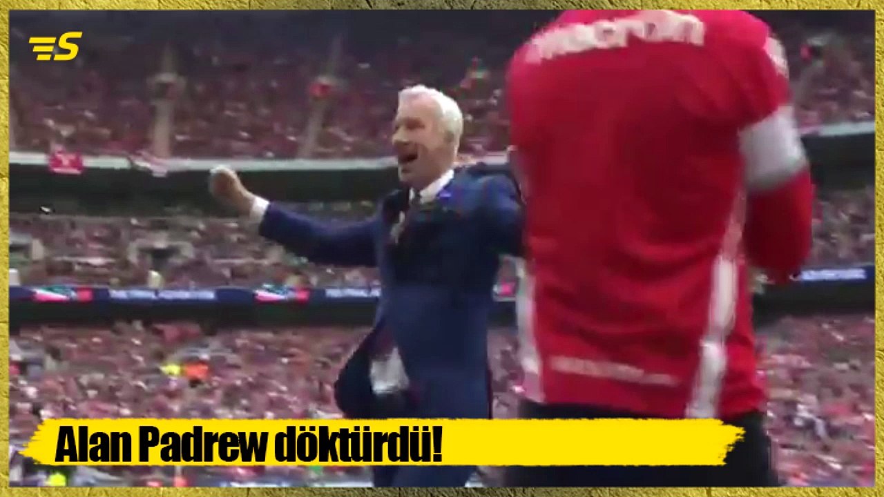 Gol sonrası dans şovu!