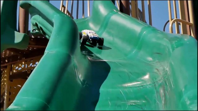 LBtoys LB85 1 : 18 Scale 4 Wheel-drive High Speed RC Car RTR de igogo.es