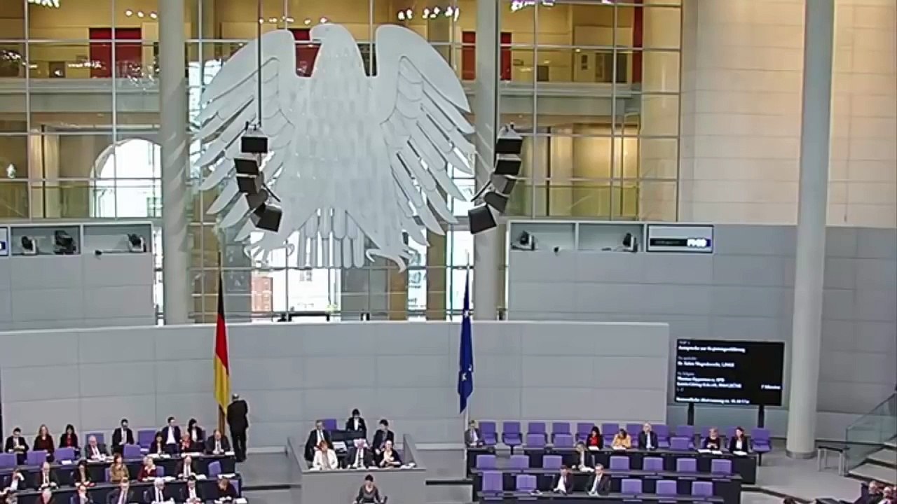 Anonymous Neue Nachricht an Deutschland - Seht ihr was Ich sehe _ (720p)