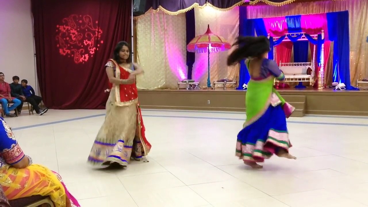 Best Bollywood Indian Wedding Dance Performance