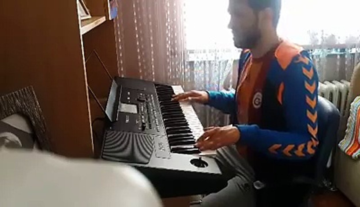 önce bir kaç damla yaş korg