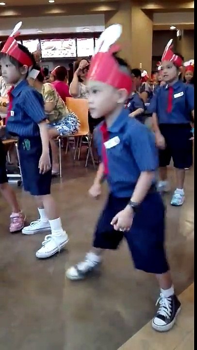 ..chicken dance